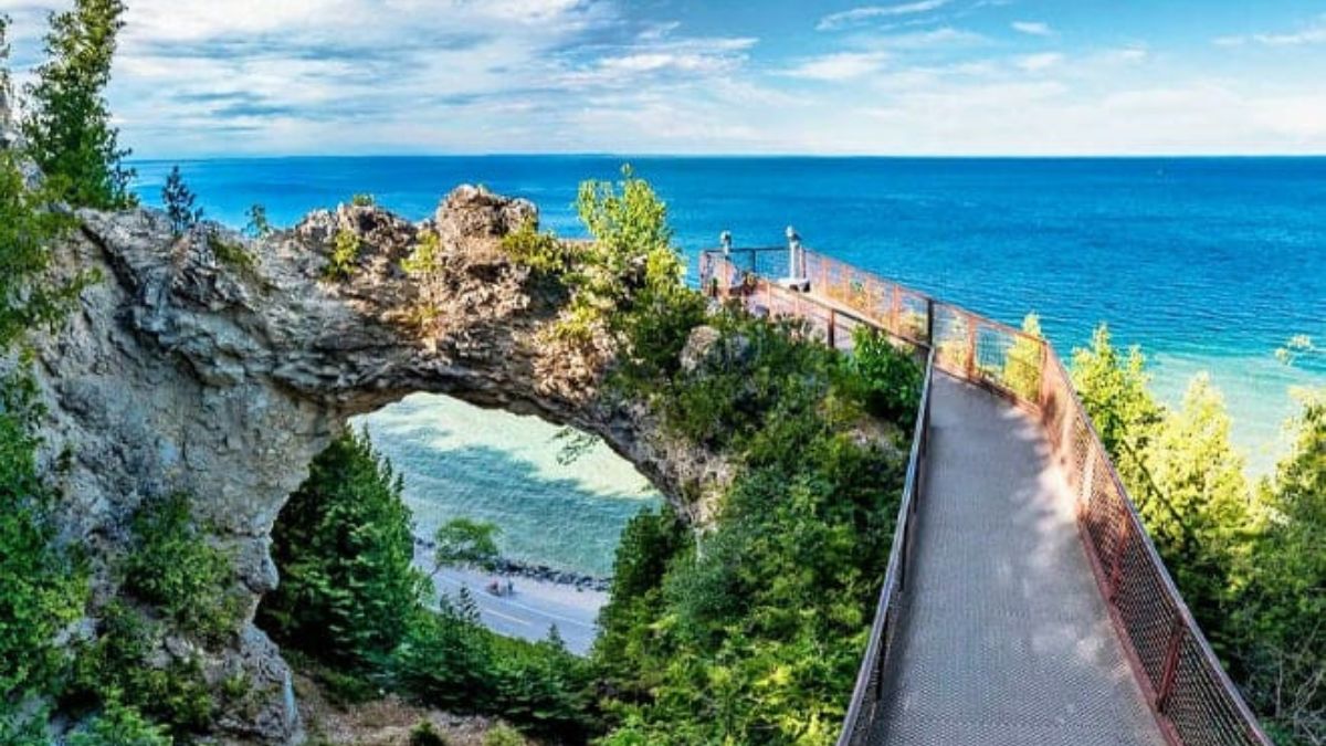 handicap accessible things to do in michigan